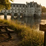 Châteaux Touraine Chenonceau au bord du Cher, vue en golden hour